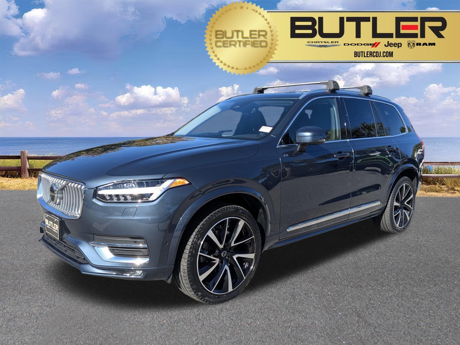 2023 Volvo XC90 Plus's photo