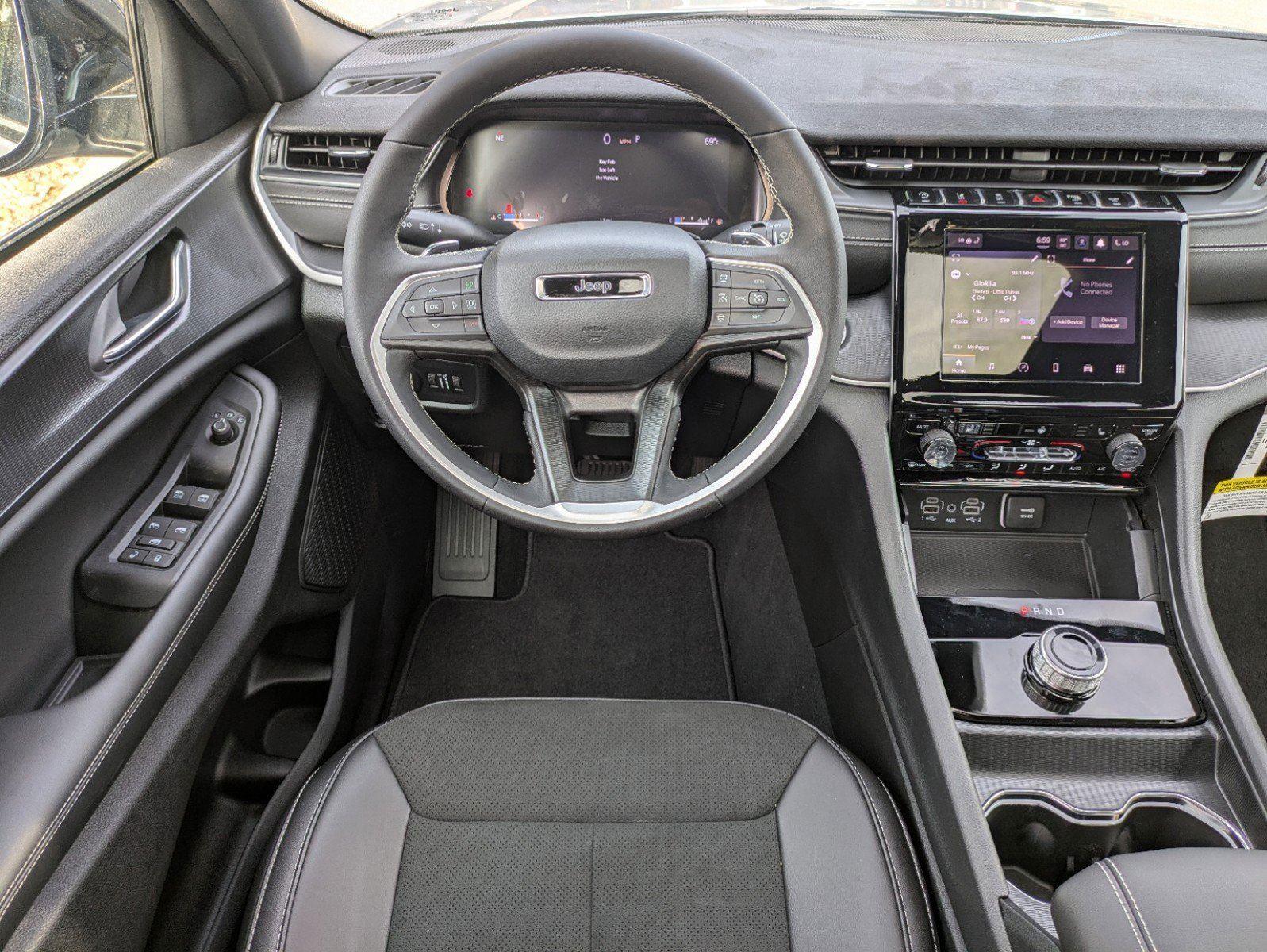 2025 Jeep Grand Cherokee Altitude - Photo 16