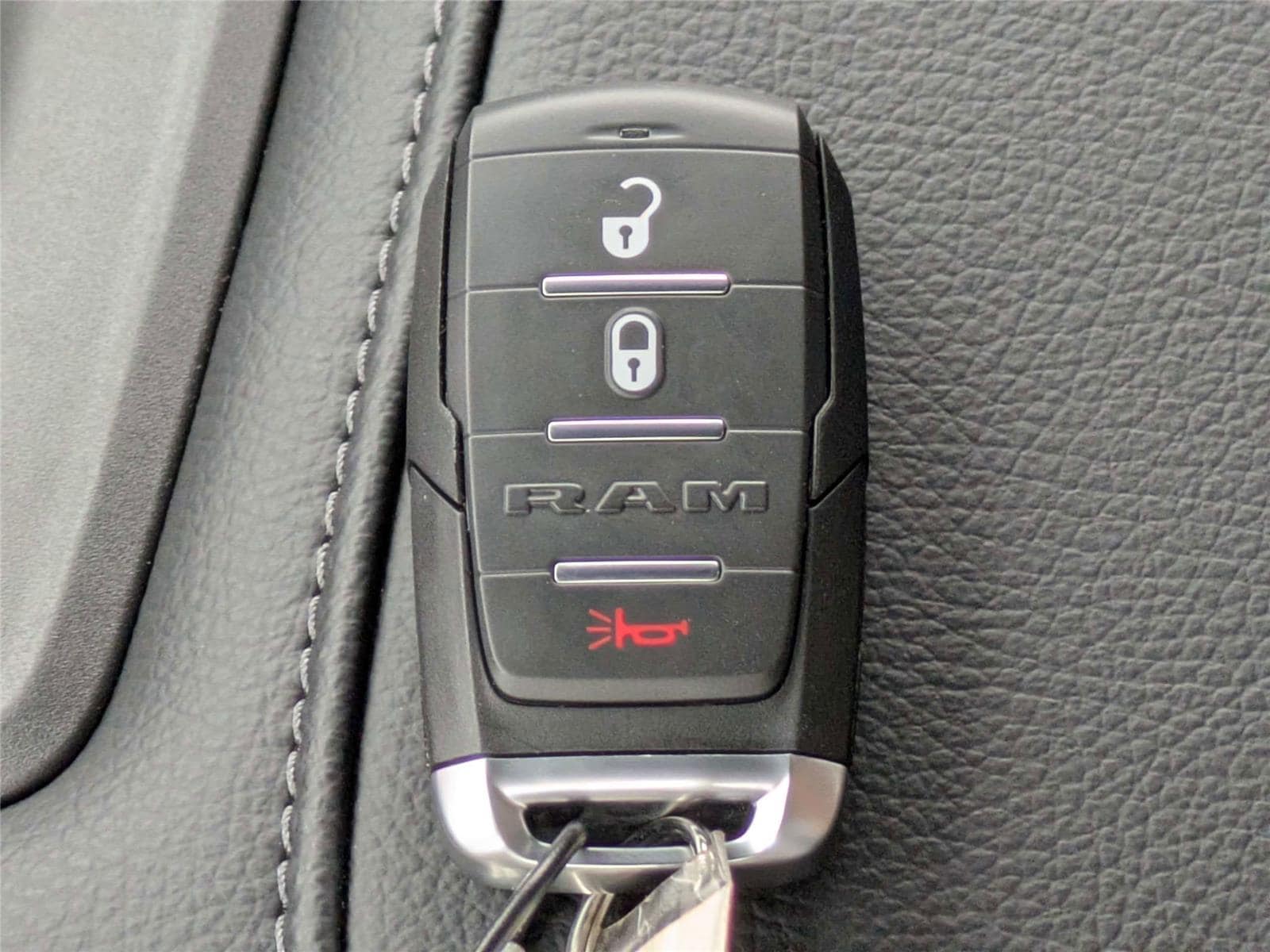 2026 RAM 2500 Tradesman - Photo 28