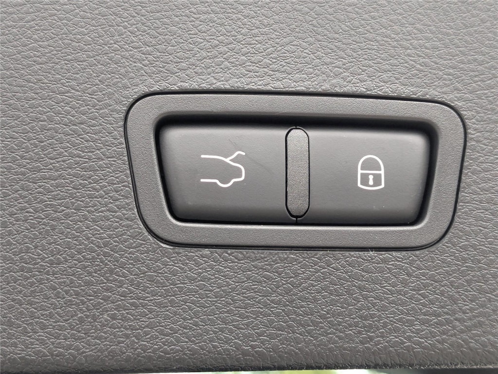 2024 Dodge Hornet R/T Plus photo 4