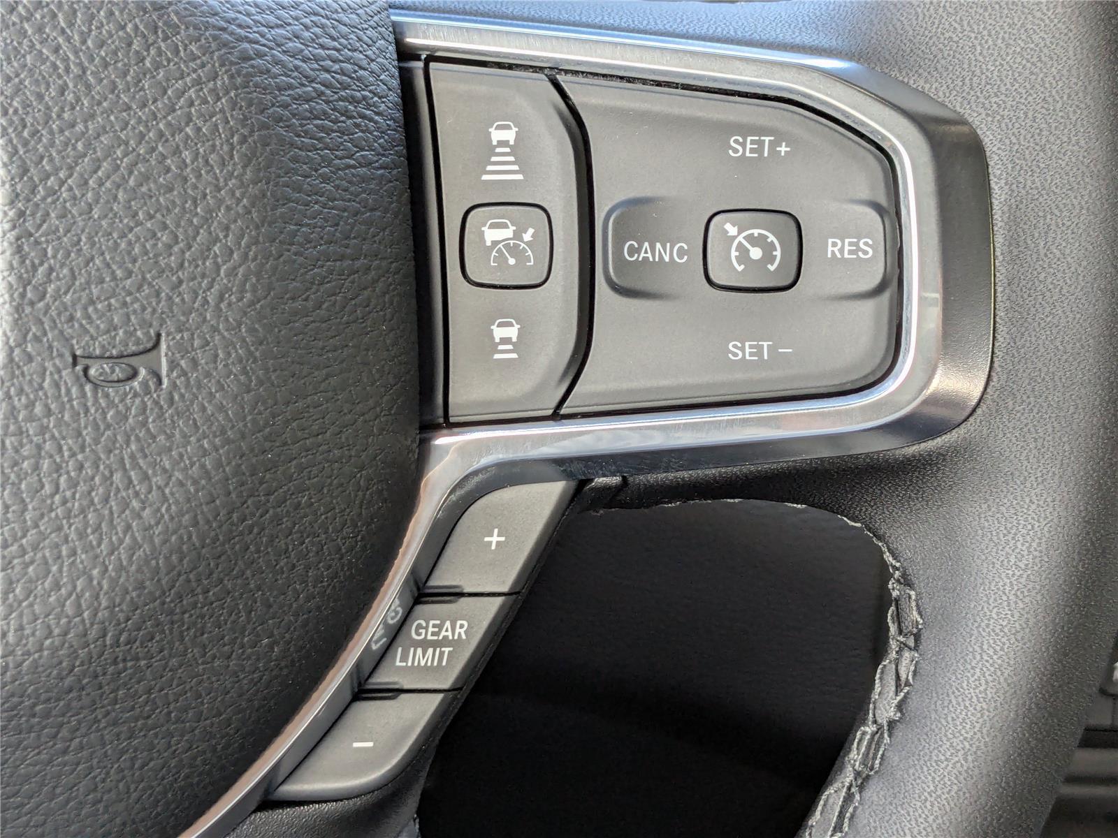 2026 RAM 2500 Laramie - Photo 27