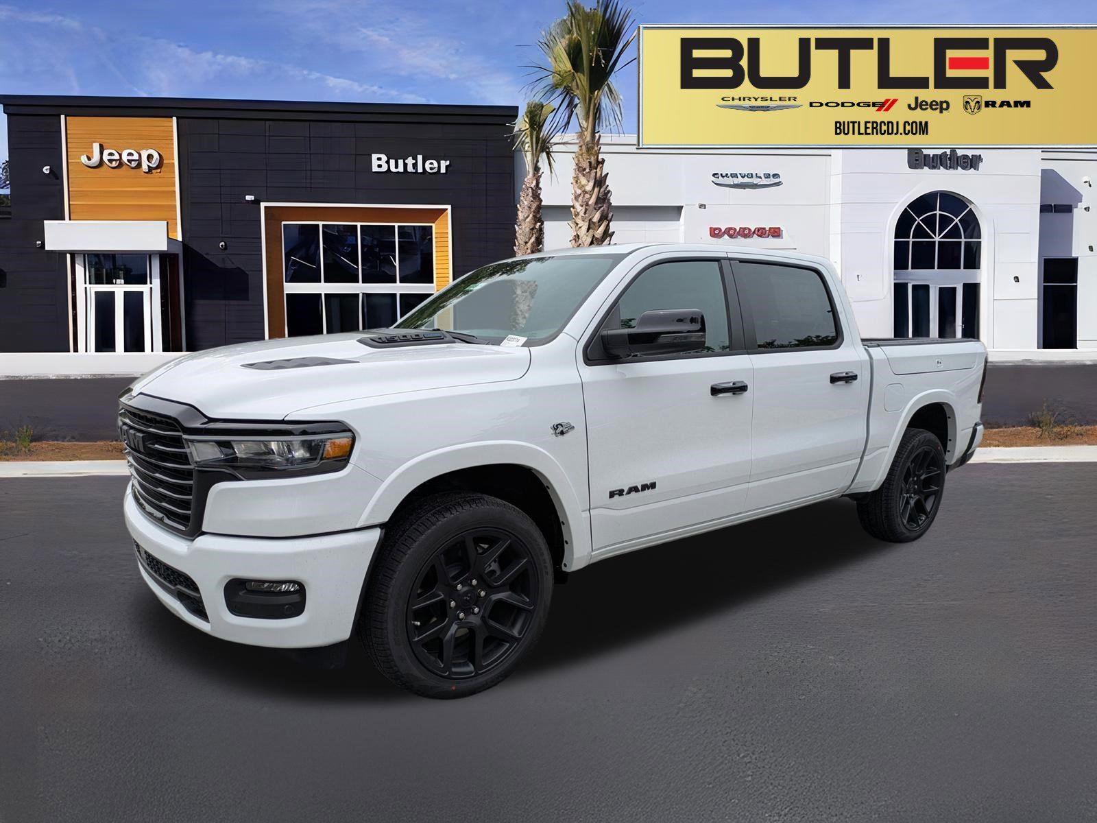 2026 RAM 1500 Laramie 4x4 Crew Cab 5'7's photo