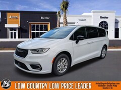 2026 Chrysler Pacifica SELECT Passenger Van