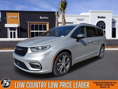 2026 Chrysler Pacifica PINNACLE Passenger Van