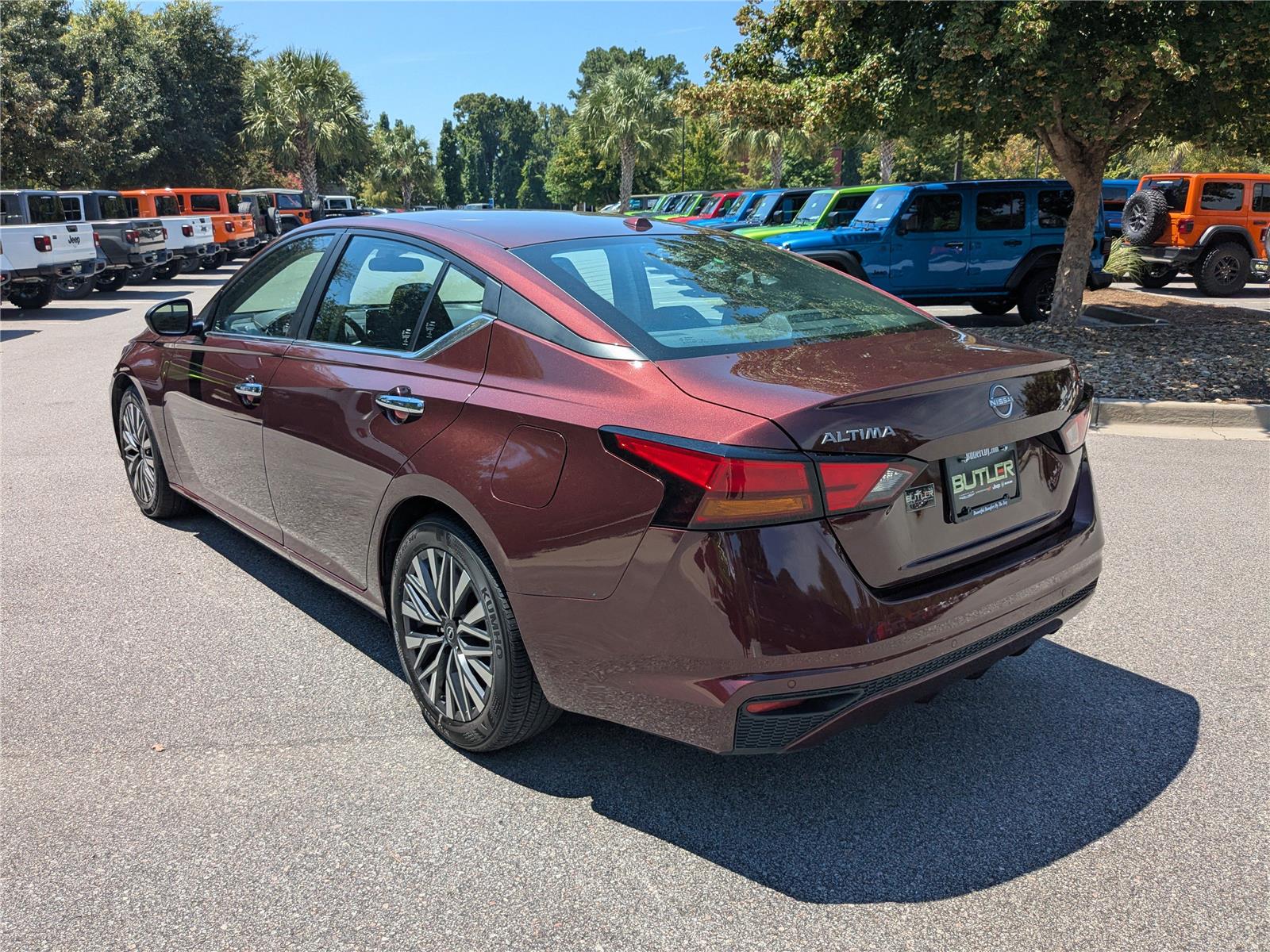 2024 Nissan Altima 2.5 SV photo 3