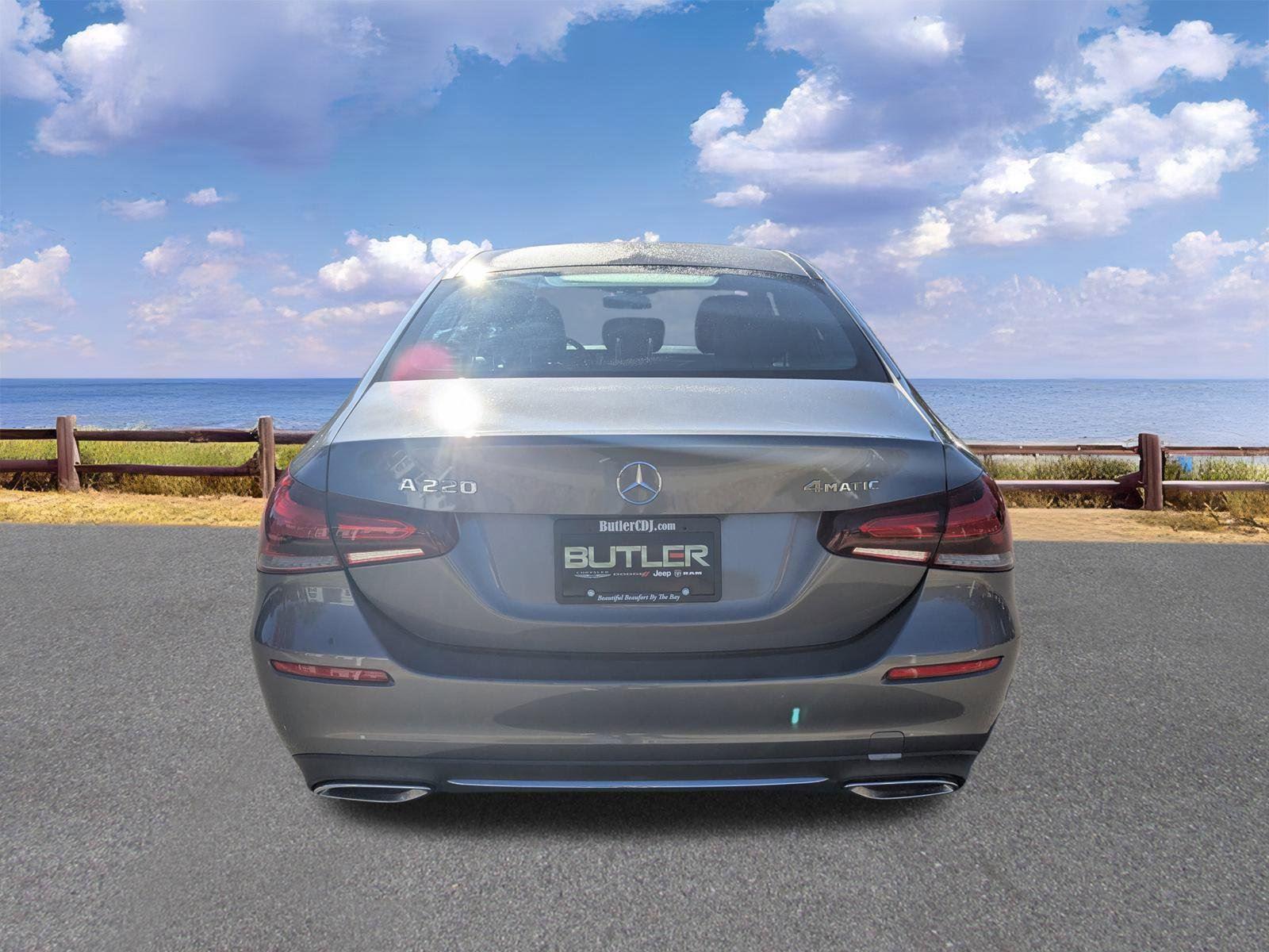 2019 Mercedes Benz A 220 photo 3