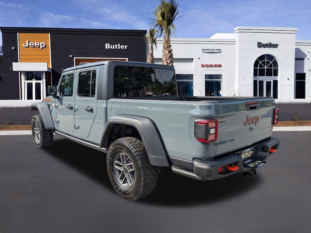 New 2025 Jeep Gladiator MOJAVE 4X4 Pickup