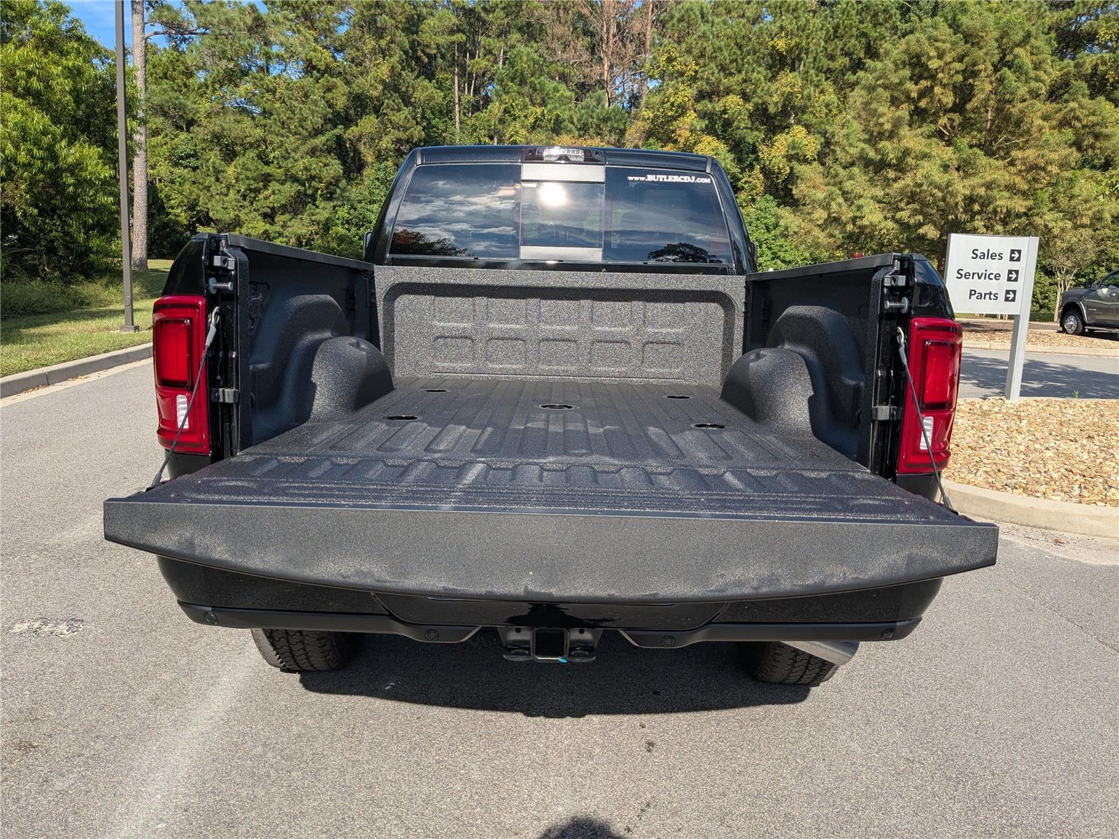 2026 RAM 2500 Laramie - Photo 13