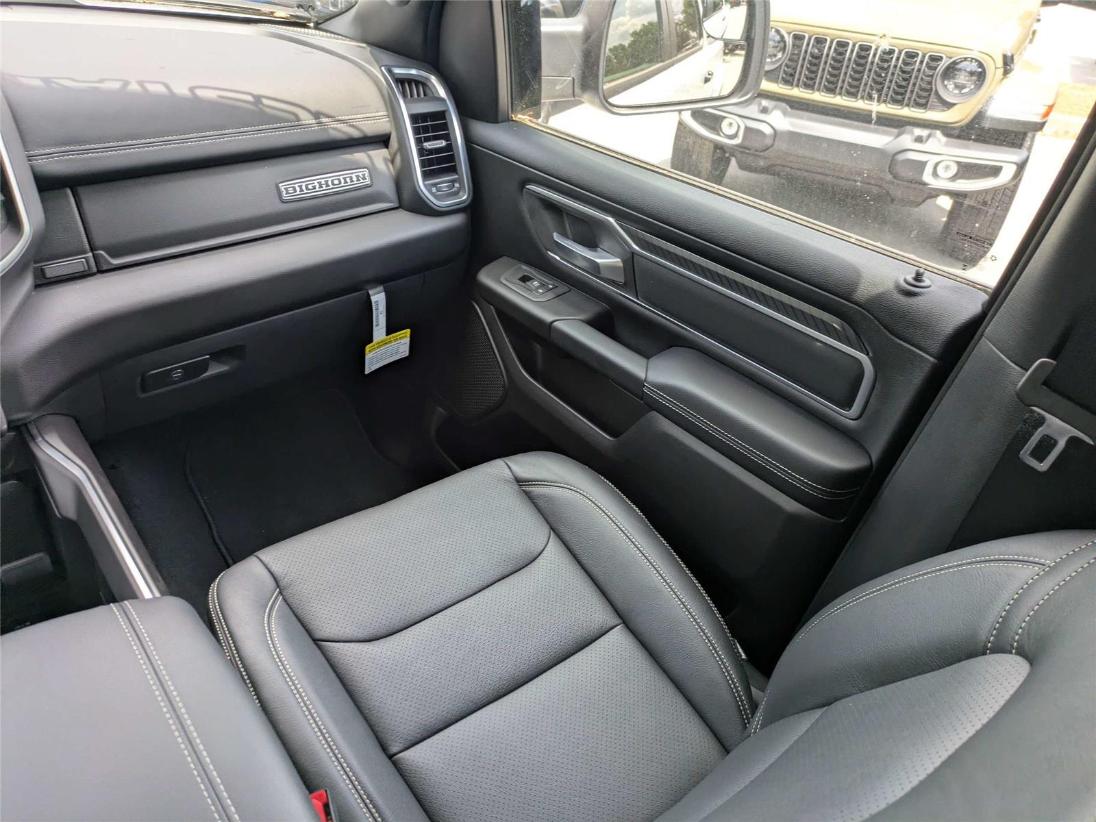 2025 RAM 1500 Big Horn/Lone Star - Photo 17