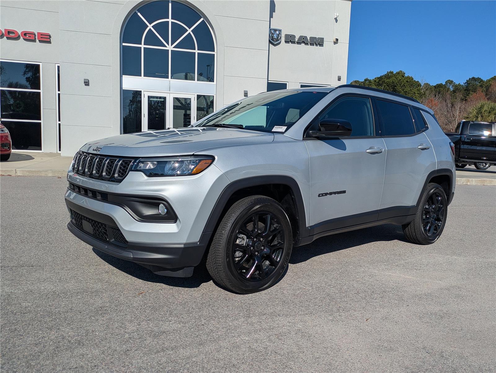 2025 Jeep Compass Latitude's photo