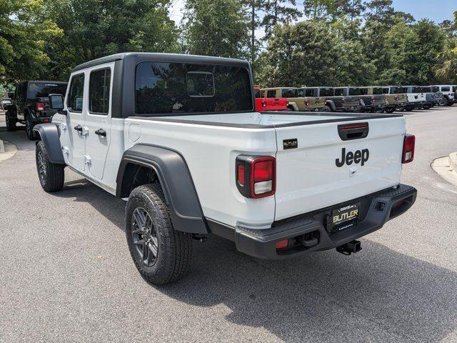 2025 Jeep Gladiator Sport S photo 4