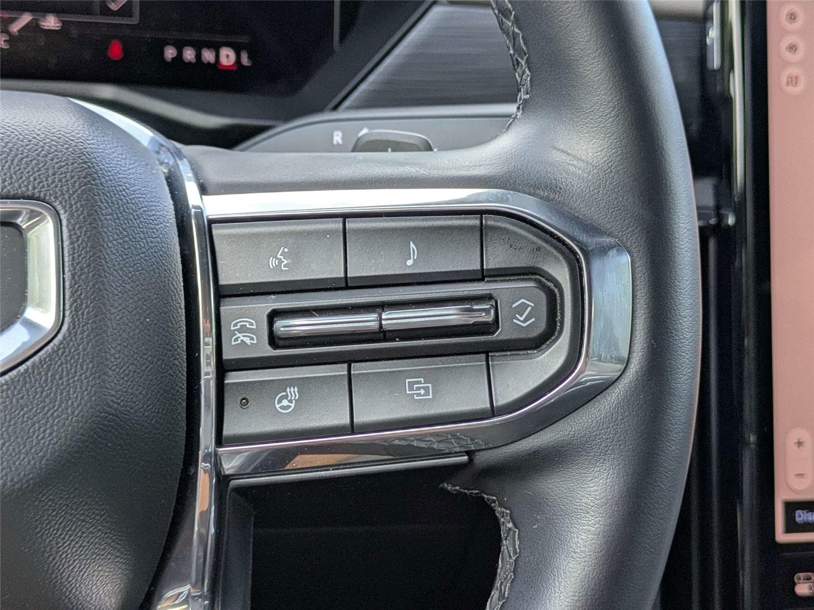 2024 GMC Acadia Elevation - Photo 28