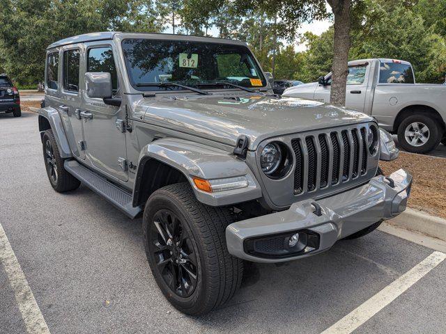 2023 Jeep Wrangler High Altitude photo 4