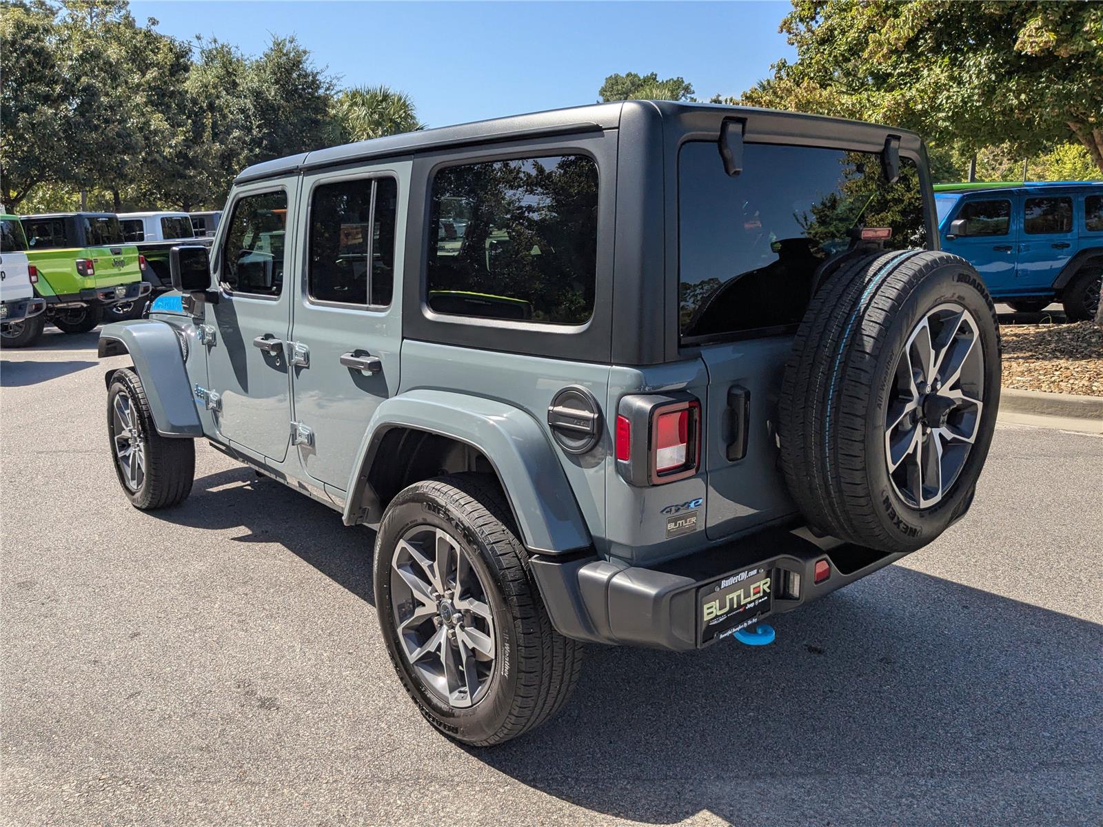 2024 Jeep Wrangler 4xe Sport S photo 4