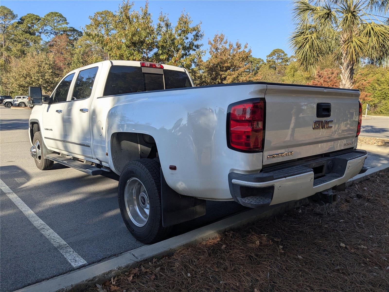 2016 Gmc Sierra Denali photo 2