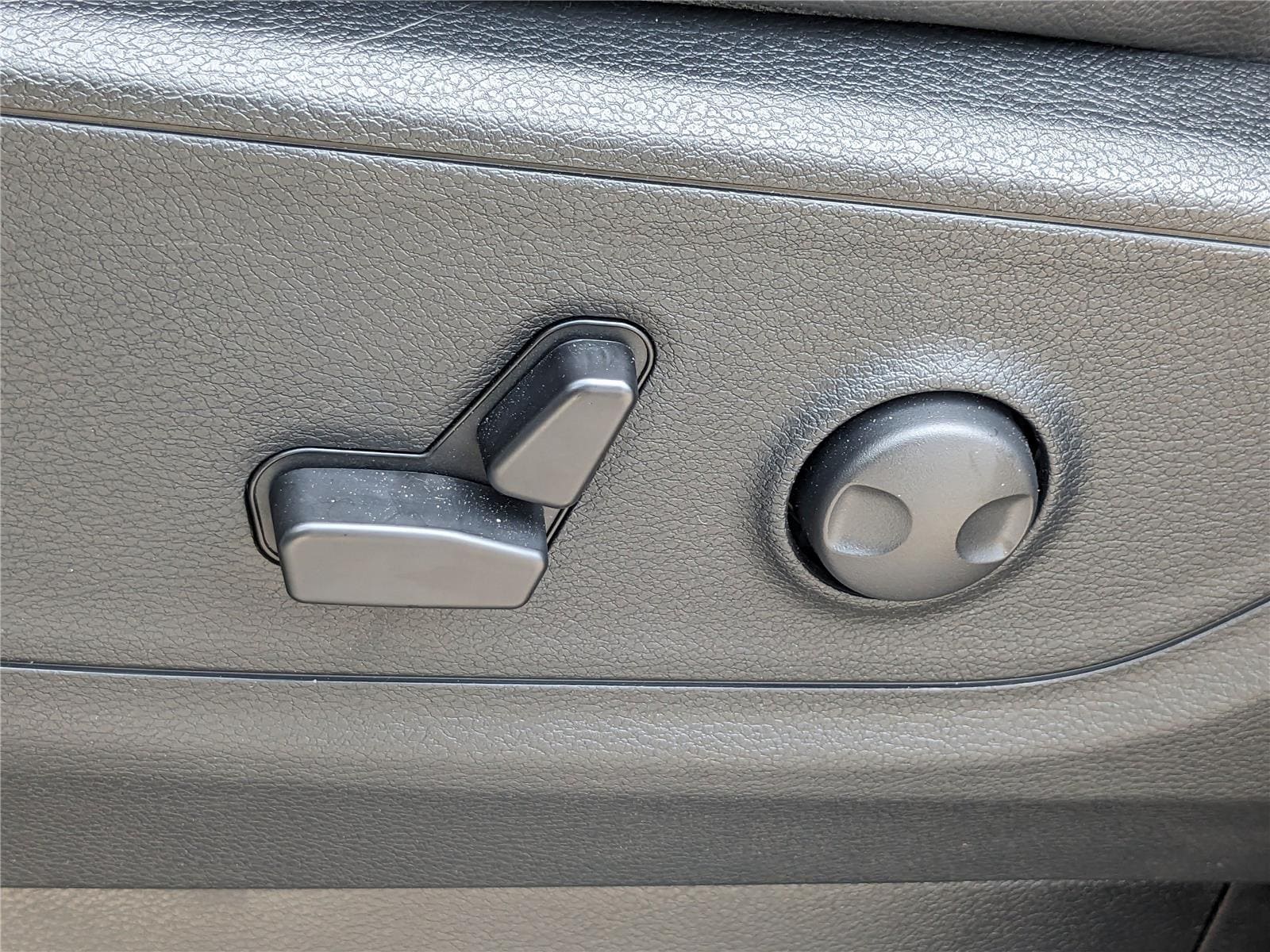 2025 RAM 1500 Big Horn/Lone Star - Photo 20