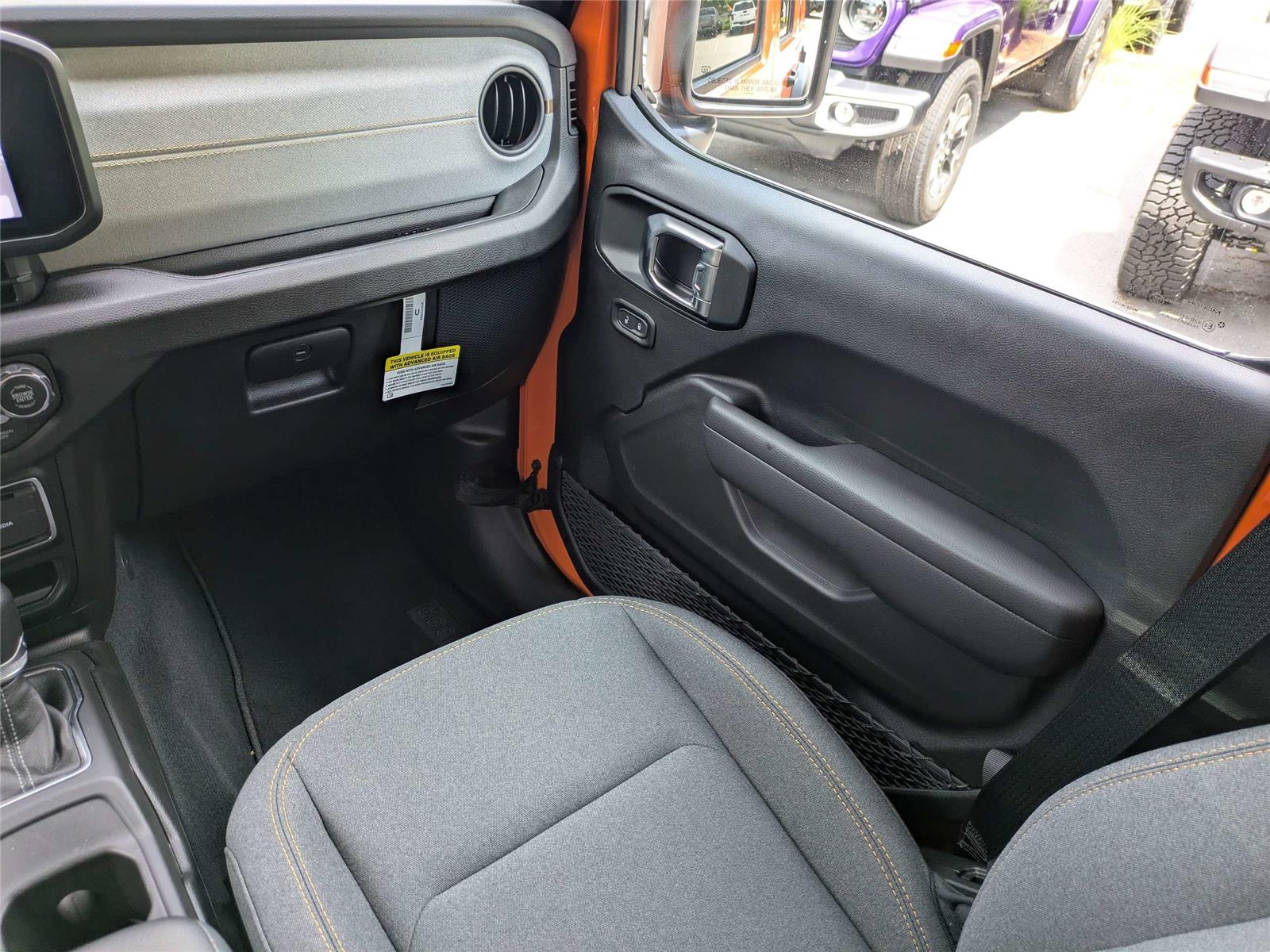 2025 Jeep Wrangler 4-Door Sport S - Photo 17