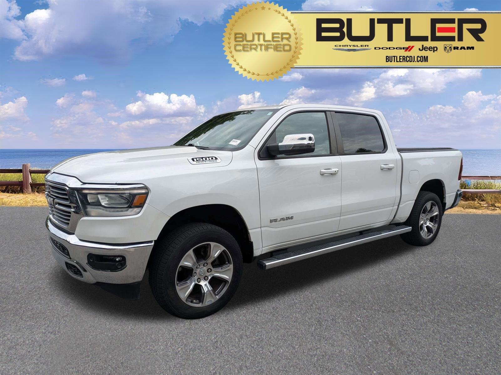 2023 RAM 1500 Laramie 4x4 Crew Cab 5'7's photo