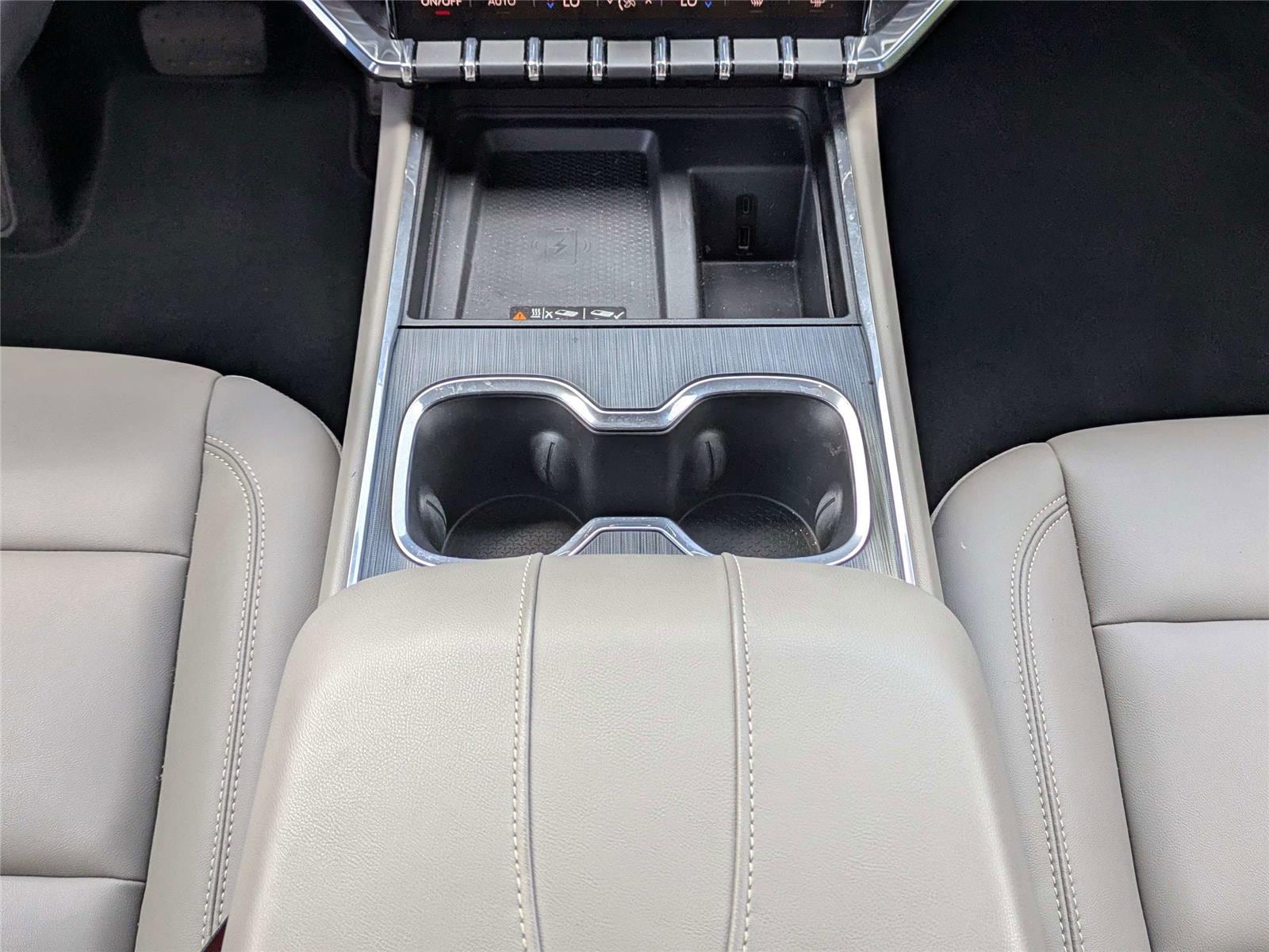 2024 GMC Acadia Elevation - Photo 20
