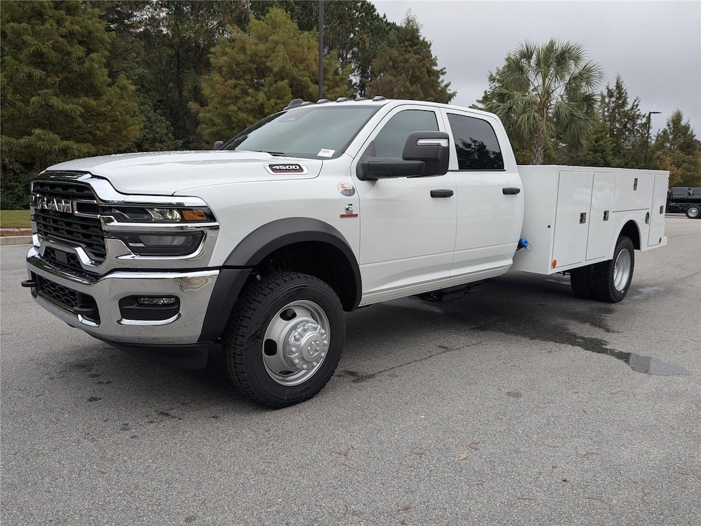 New 2026 Ram 4500 Chassis Cab 4500 TRADESMAN CHASSIS CREW CAB 4X4 84' CA Pickup