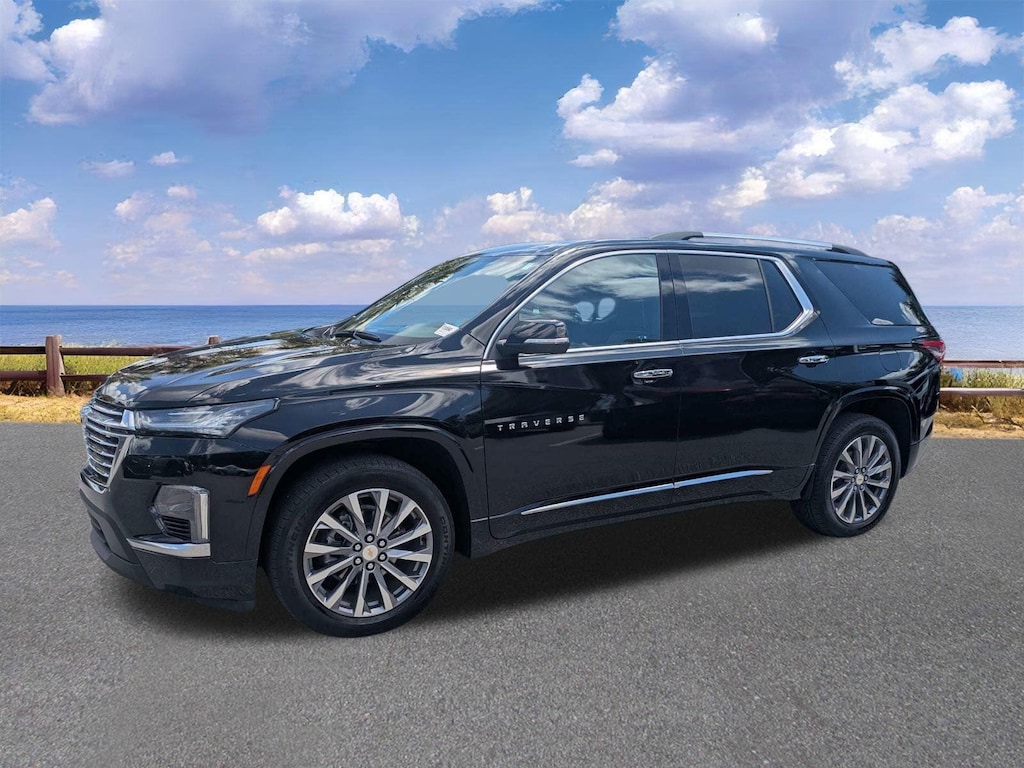 Used 2023 Chevrolet Traverse Premier SUV