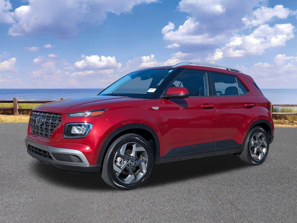 Used 2024 Hyundai Venue SEL SUV