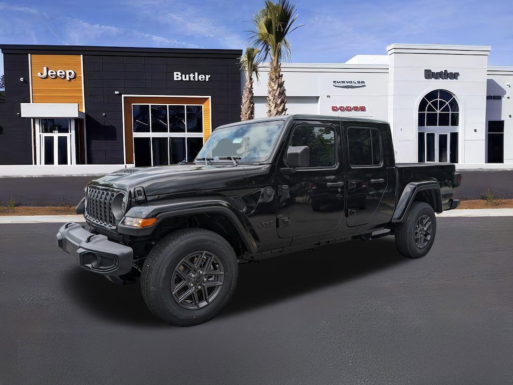 New 2025 Jeep Gladiator SPORT S 4X4 Pickup