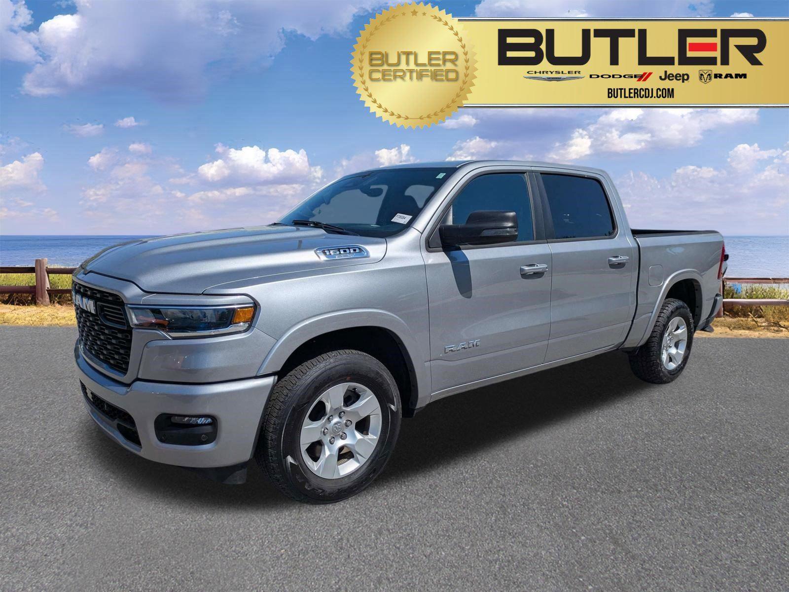 2025 RAM 1500 Big Horn/Lone Star 4x4 Crew Cab 5'7's photo