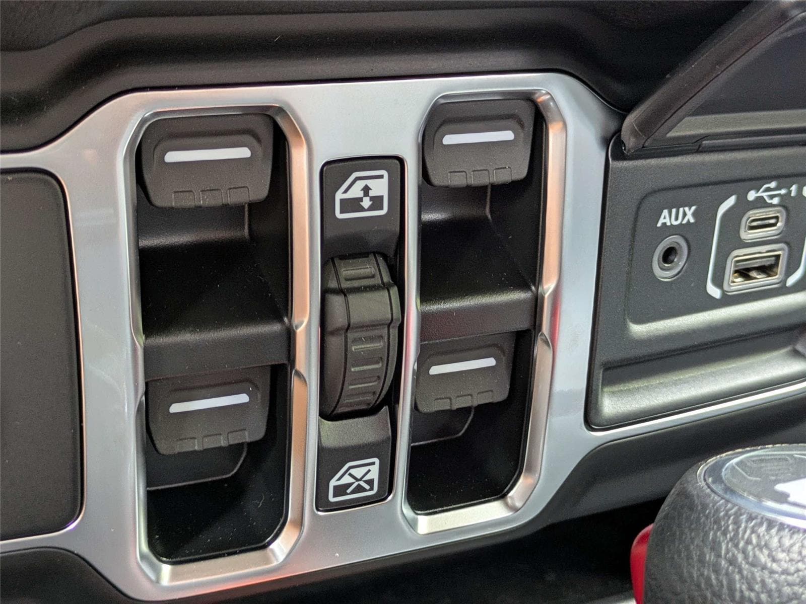 2025 Jeep Wrangler 4-Door Sport S - Photo 24
