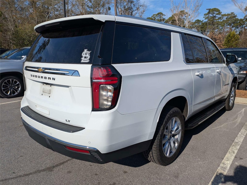 Used 2022 Chevrolet Suburban LT 2WD