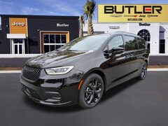 2026 Chrysler Pacifica SELECT Passenger Van