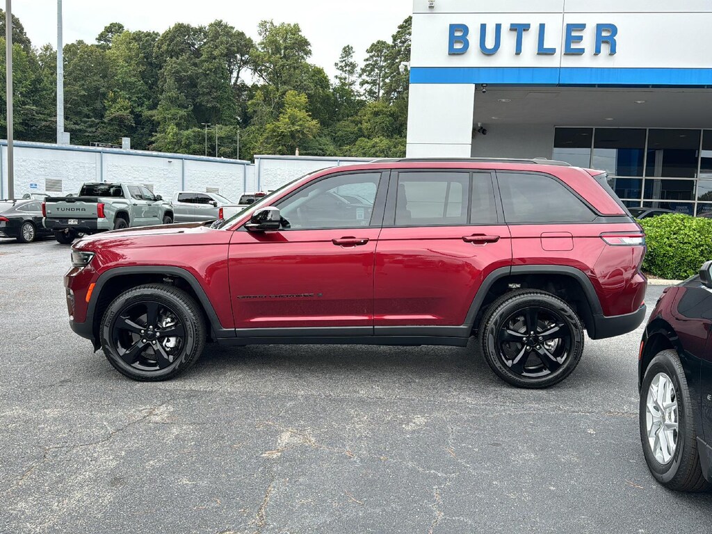 Used 2023 Jeep Grand Cherokee Limited For Sale Beaufort SC