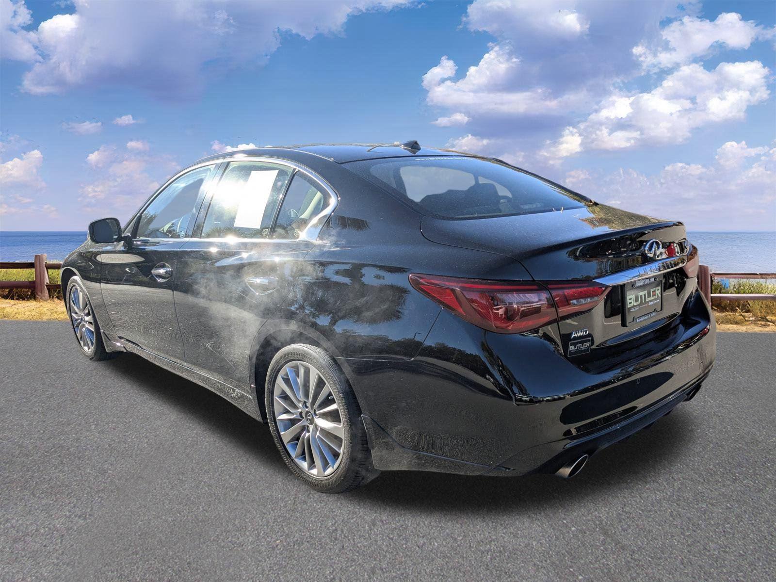 2023 Infiniti Q50 LUXE photo 3