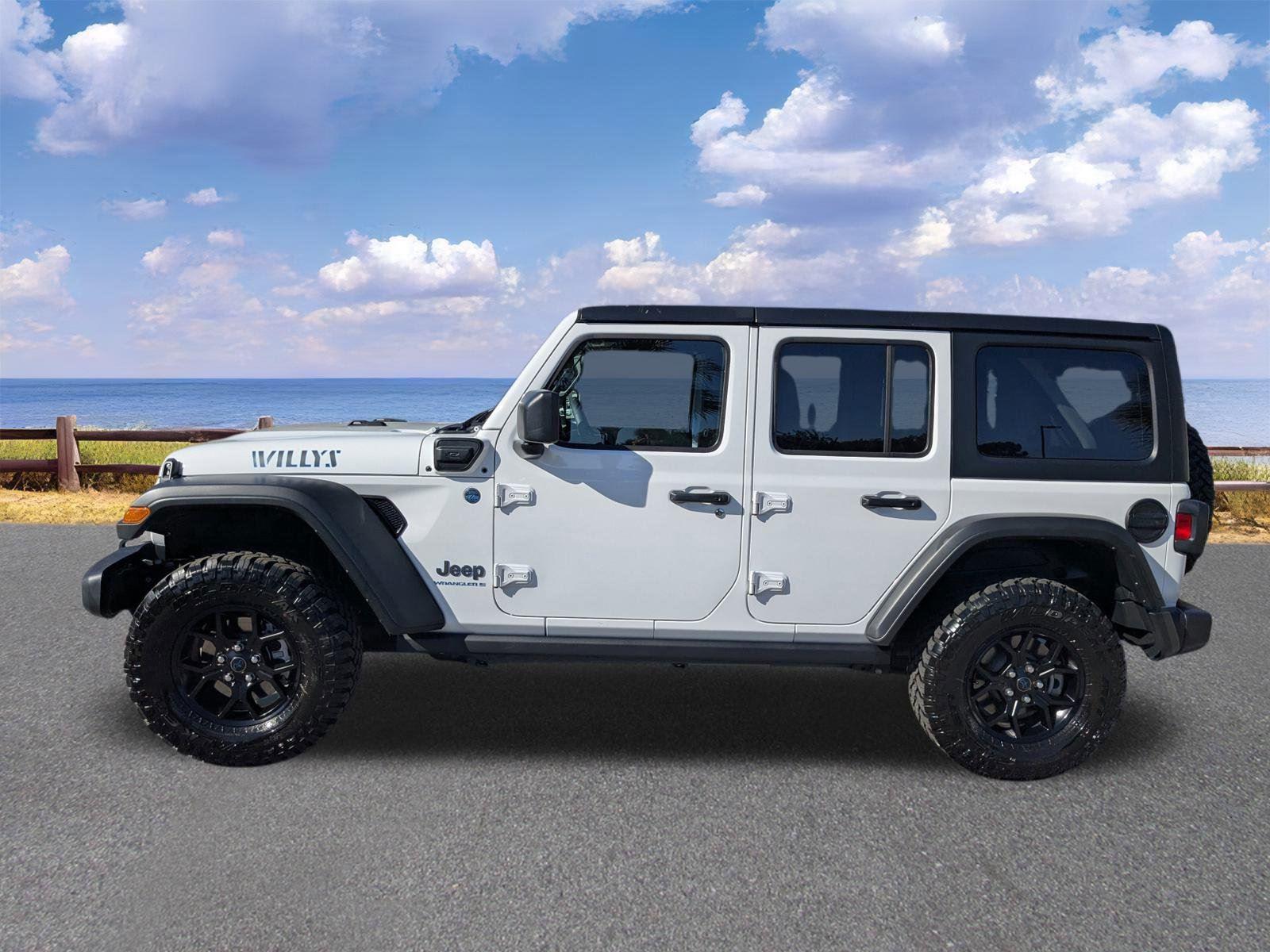 2025 Jeep Wrangler 4xe Willys photo 2