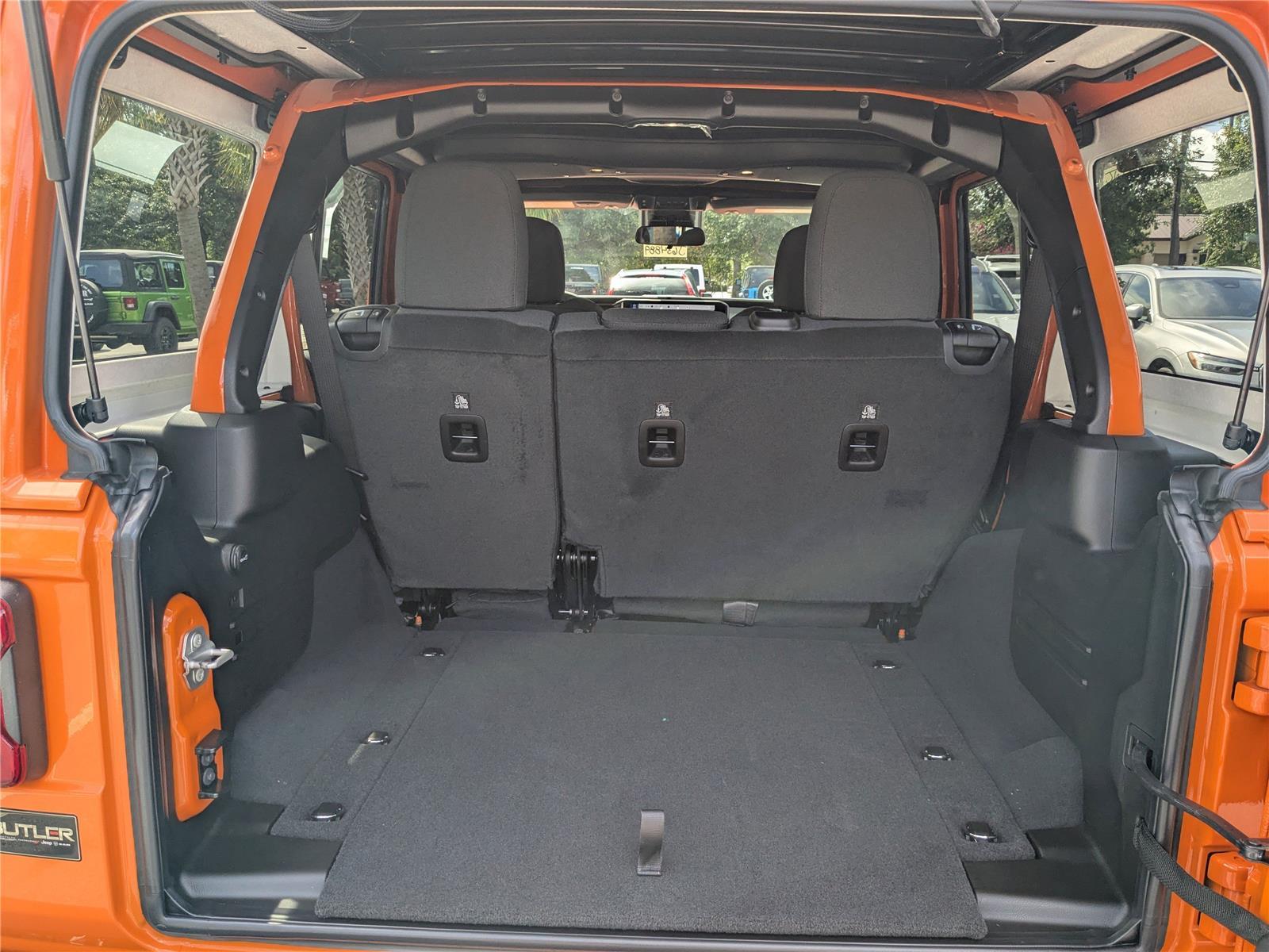2025 Jeep Wrangler 4-Door Sport S - Photo 13
