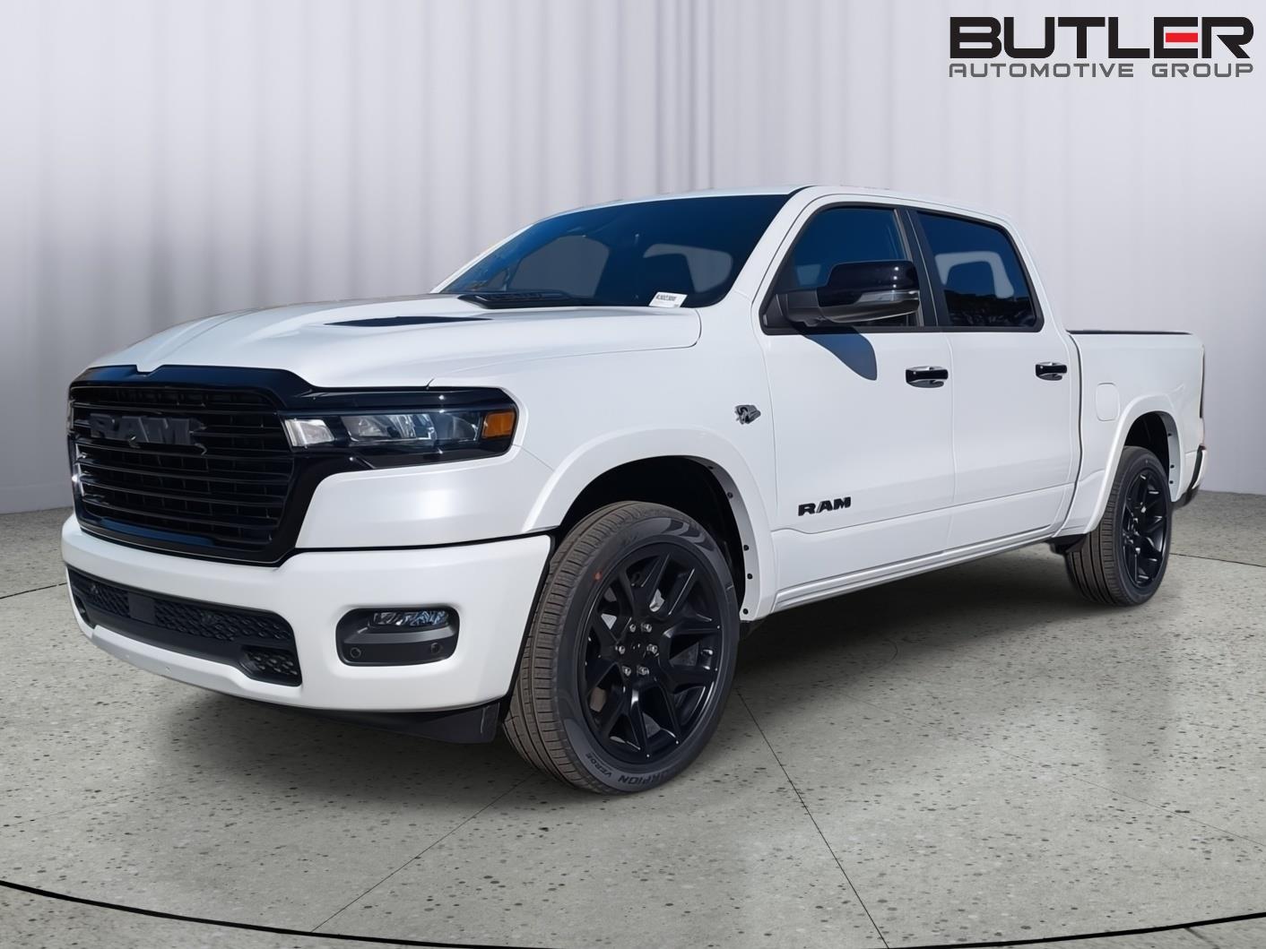 2026 RAM 1500 Laramie 4x4 Crew Cab 5'7's photo