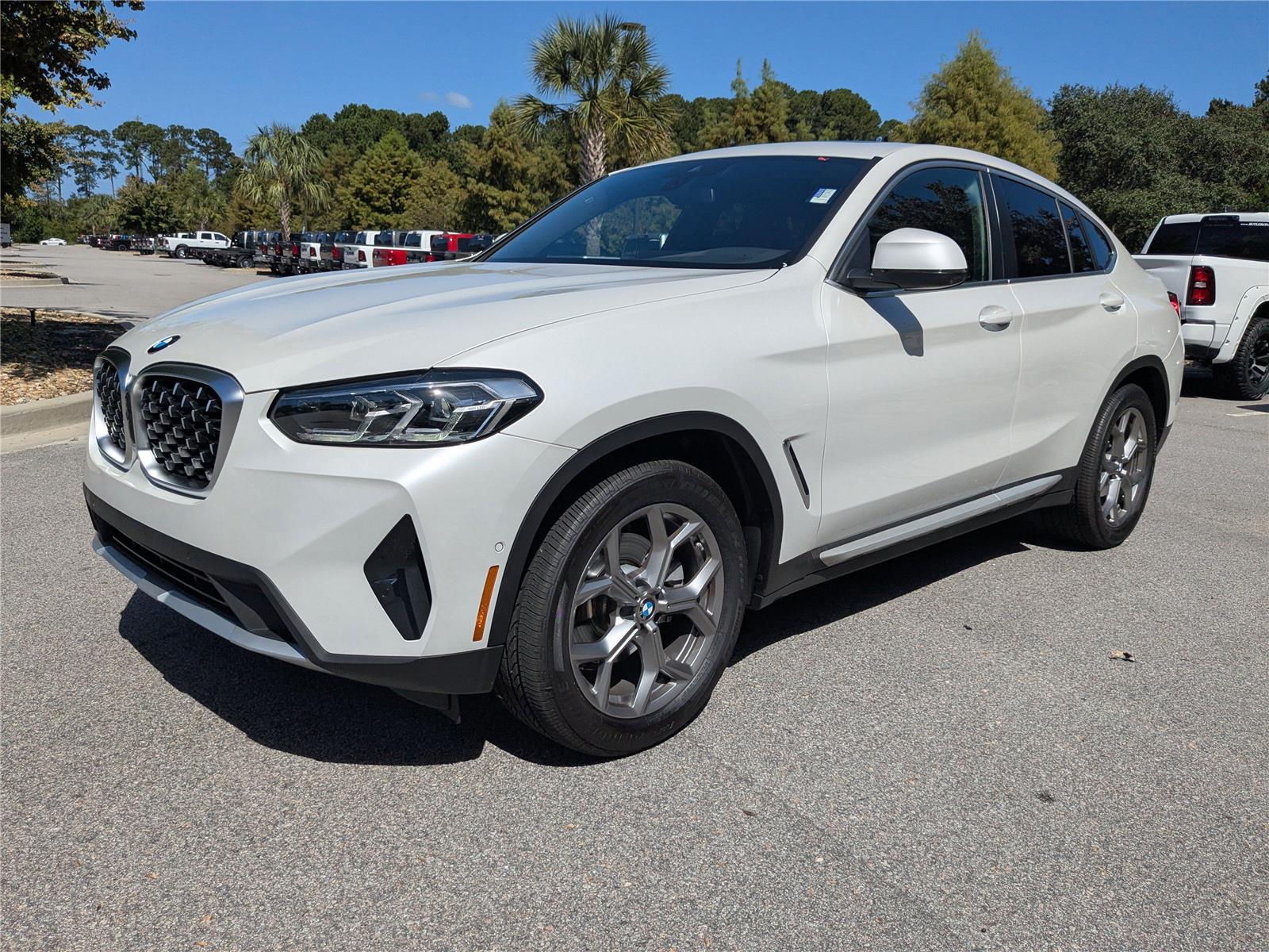 2025 Bmw X4 xDrive30i photo 2