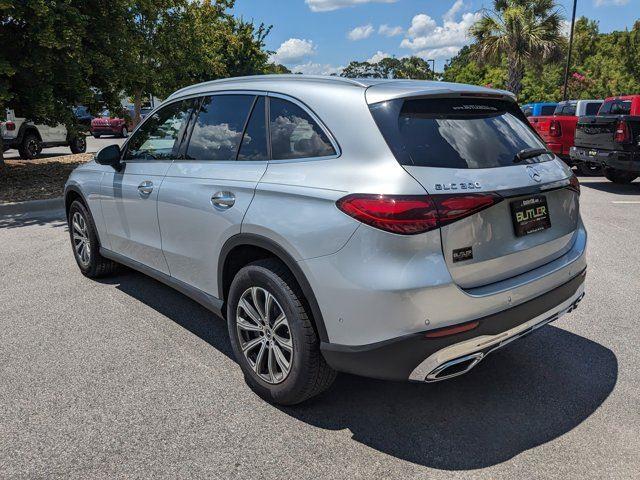 2024 Mercedes Benz GLC 300 photo 4
