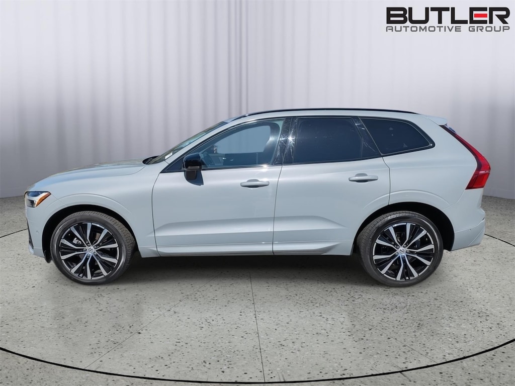 Used 2024 Volvo XC60 Plus Dark Theme SUV