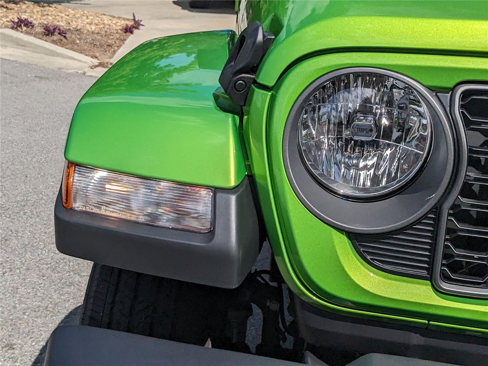 2025 Jeep Gladiator Sport S - Photo 10