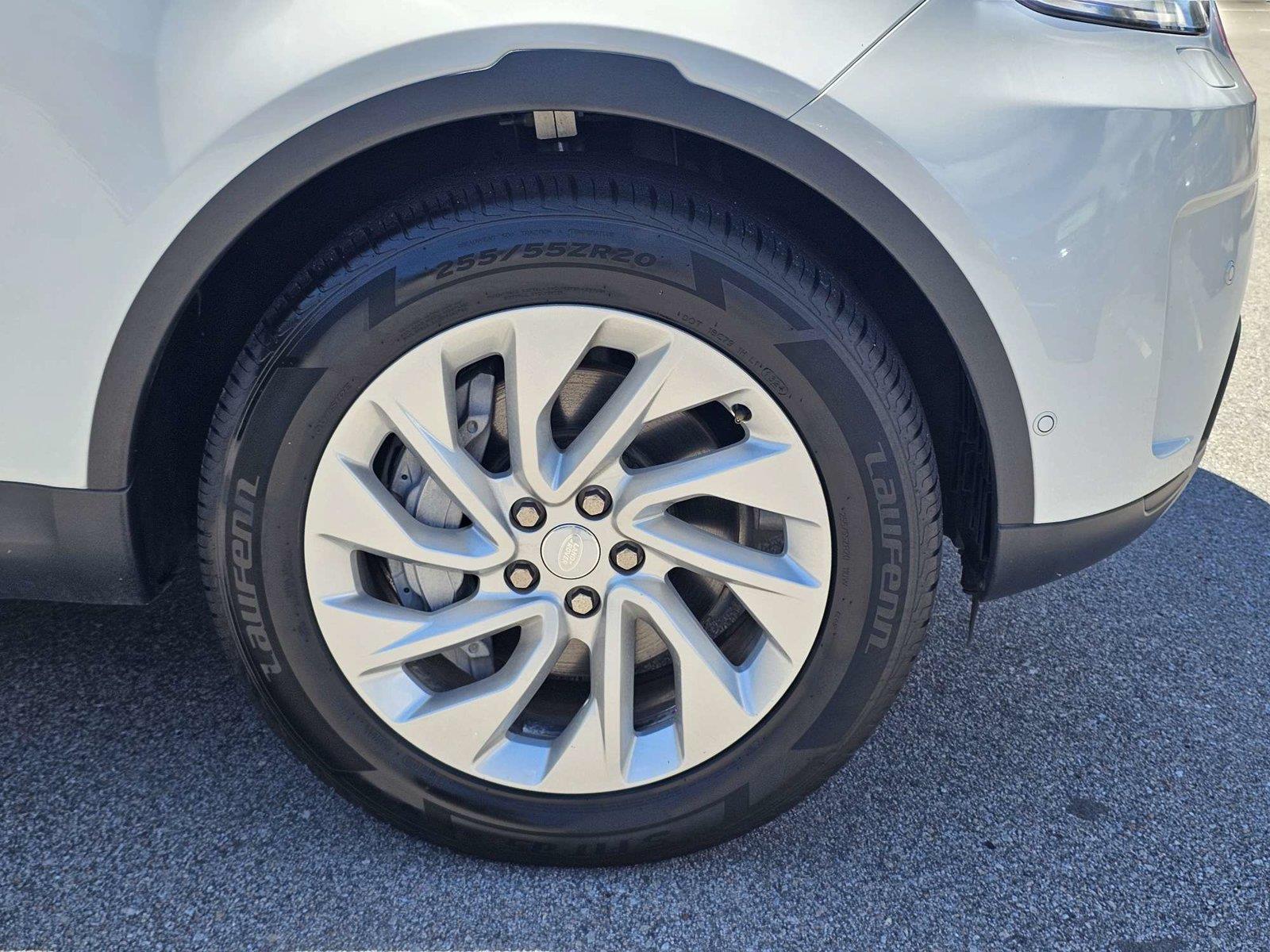 2024 Land Rover Discovery S - Photo 12