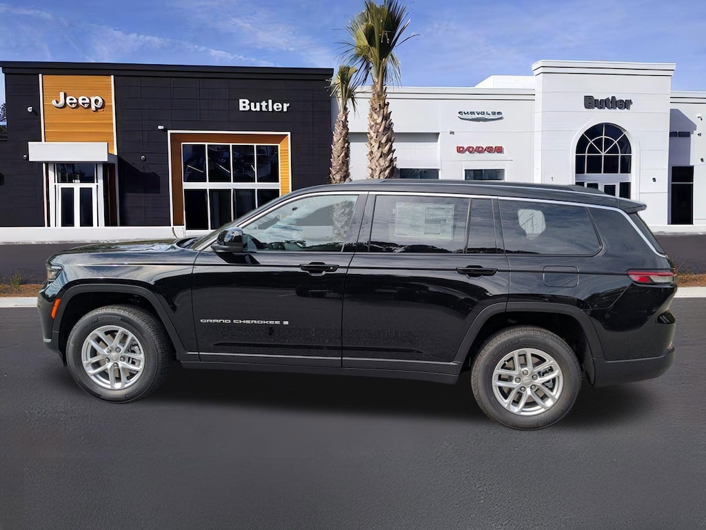 New 2025 Jeep Grand Cherokee L LAREDO X 4X2 Sport Utility