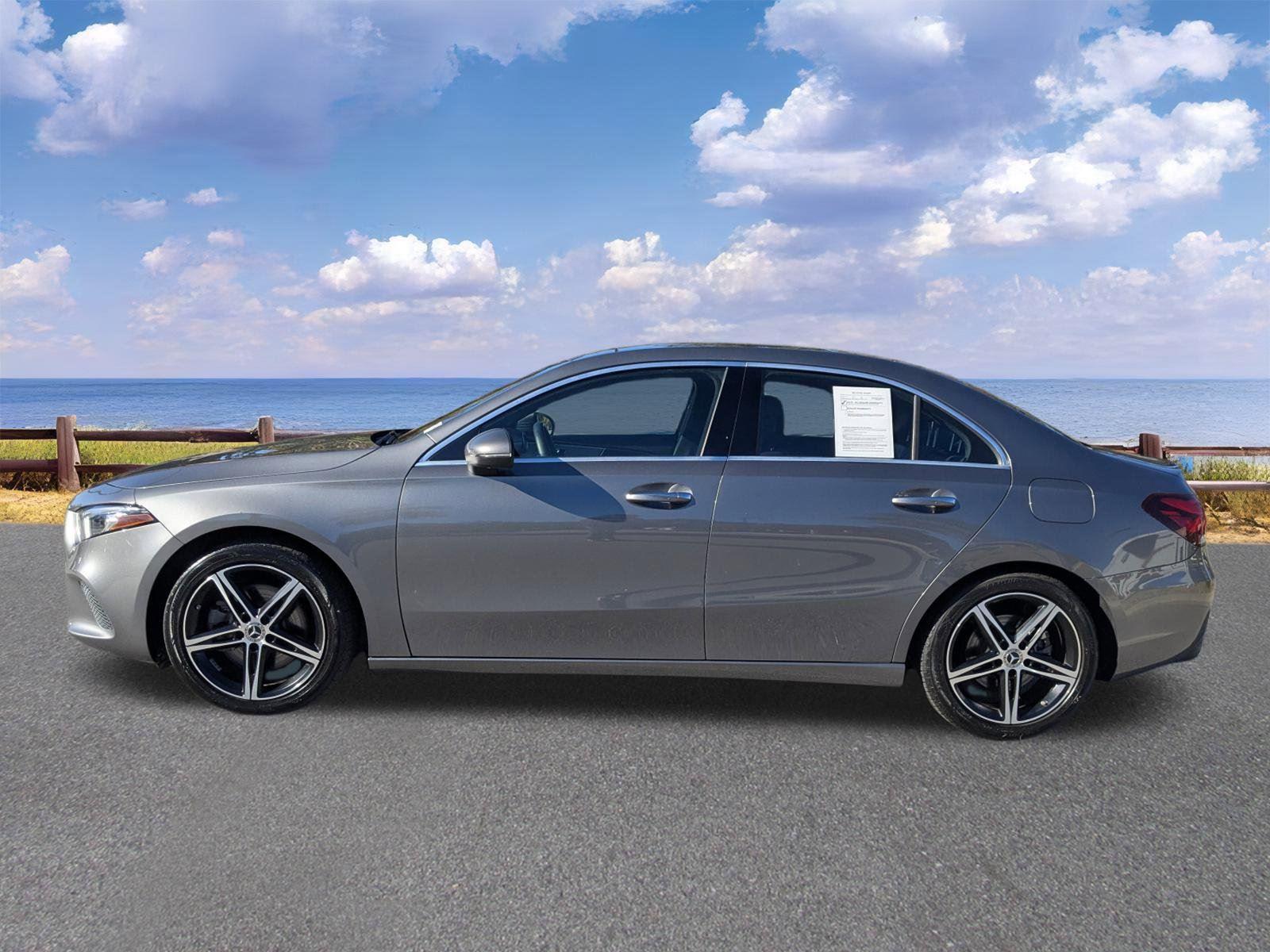 2019 Mercedes Benz A 220 photo 2