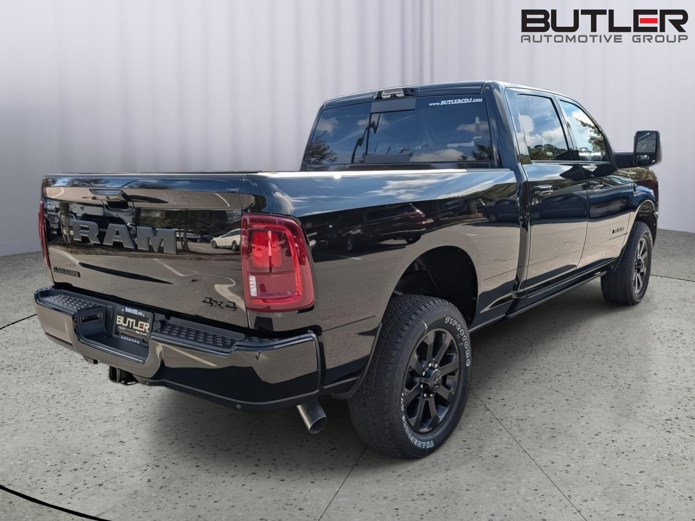 2026 RAM 2500 Laramie - Photo 6