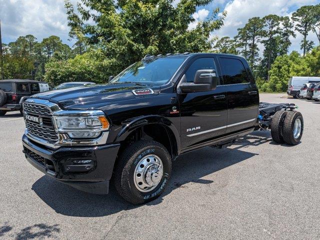 2024 Ram 3500 Limited photo 2