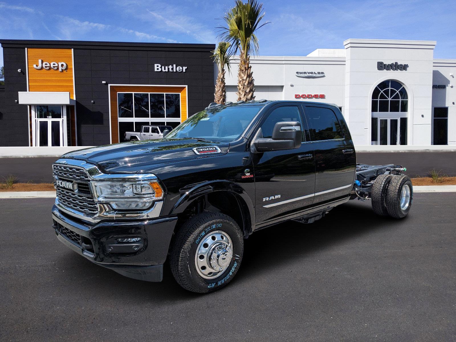 2024 RAM Ram 3500 Chassis Cab Limited's photo