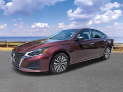2024 Nissan Altima 2.5 SV Sedan