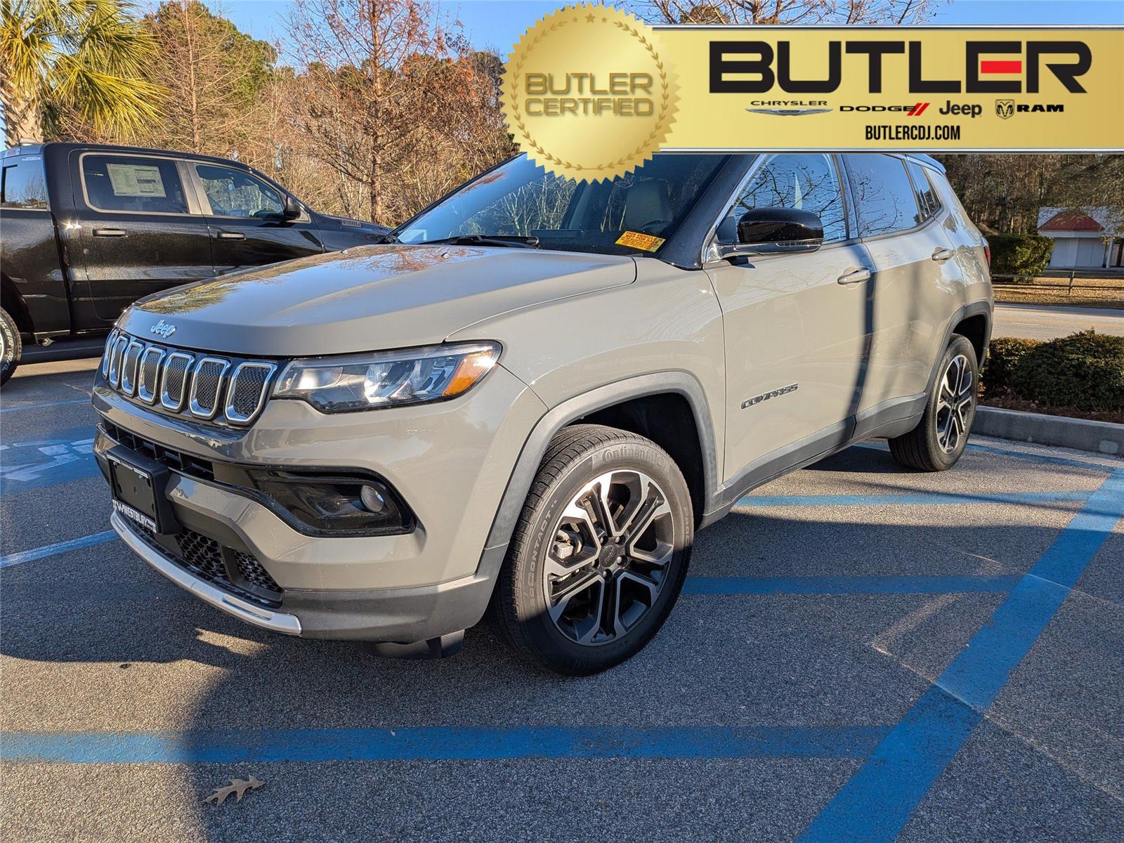 2022 Jeep Compass Limited's photo