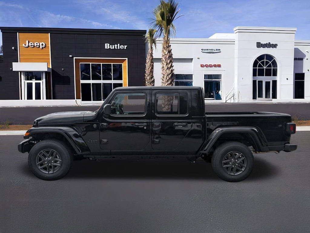 New 2025 Jeep Gladiator SPORT S 4X4 Pickup