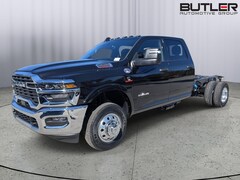 2026 Ram 3500 BIG HORN CREW CAB CHASSIS 4X4 60' CA Pickup